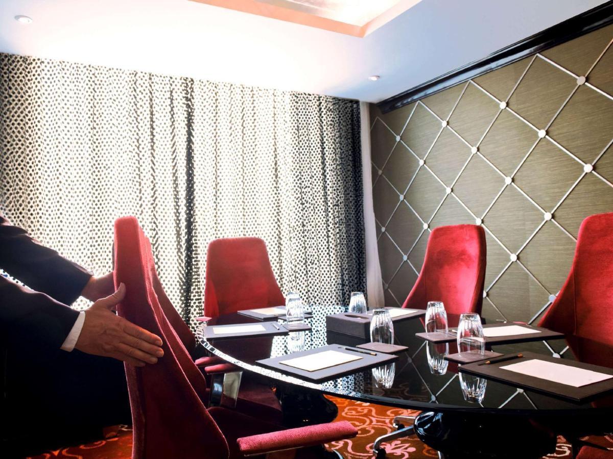 Sofitel Mumbai Bkc Hotel Eksteriør billede