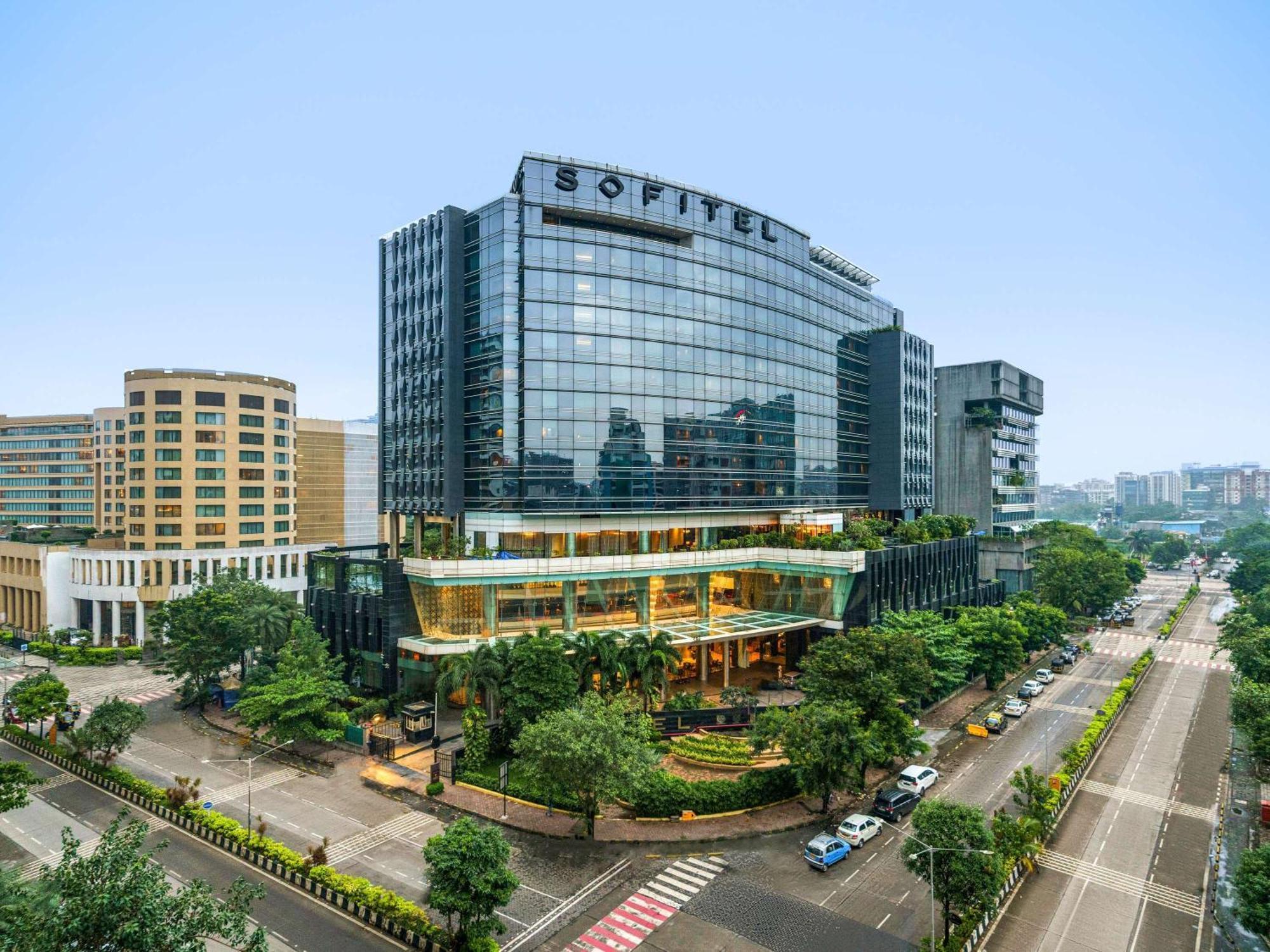 Sofitel Mumbai Bkc Hotel Eksteriør billede Sofitel Legend Metropole Hanoi